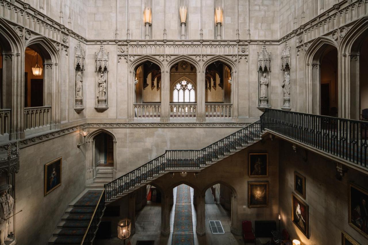 Ashridge House Hotel เบิร์กเคมสเต็ด ภายนอก รูปภาพ