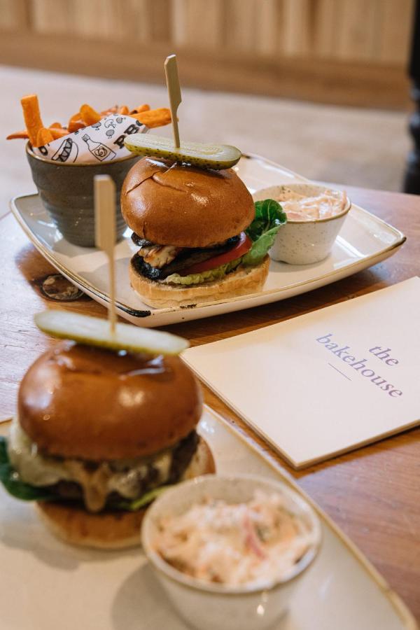 Ashridge House Hotel เบิร์กเคมสเต็ด ภายนอก รูปภาพ